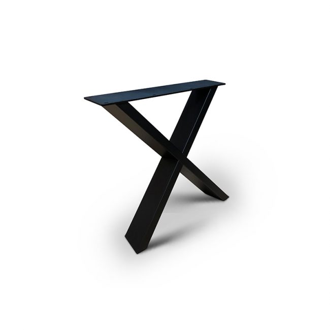 Stammtisch 4,5 cm Platte – Eichenholz – Abgewinkelter X-Fuß 15 x 5 cm – WGXL Kollektion – Wiegers XL meubels en tuinmeubelen
